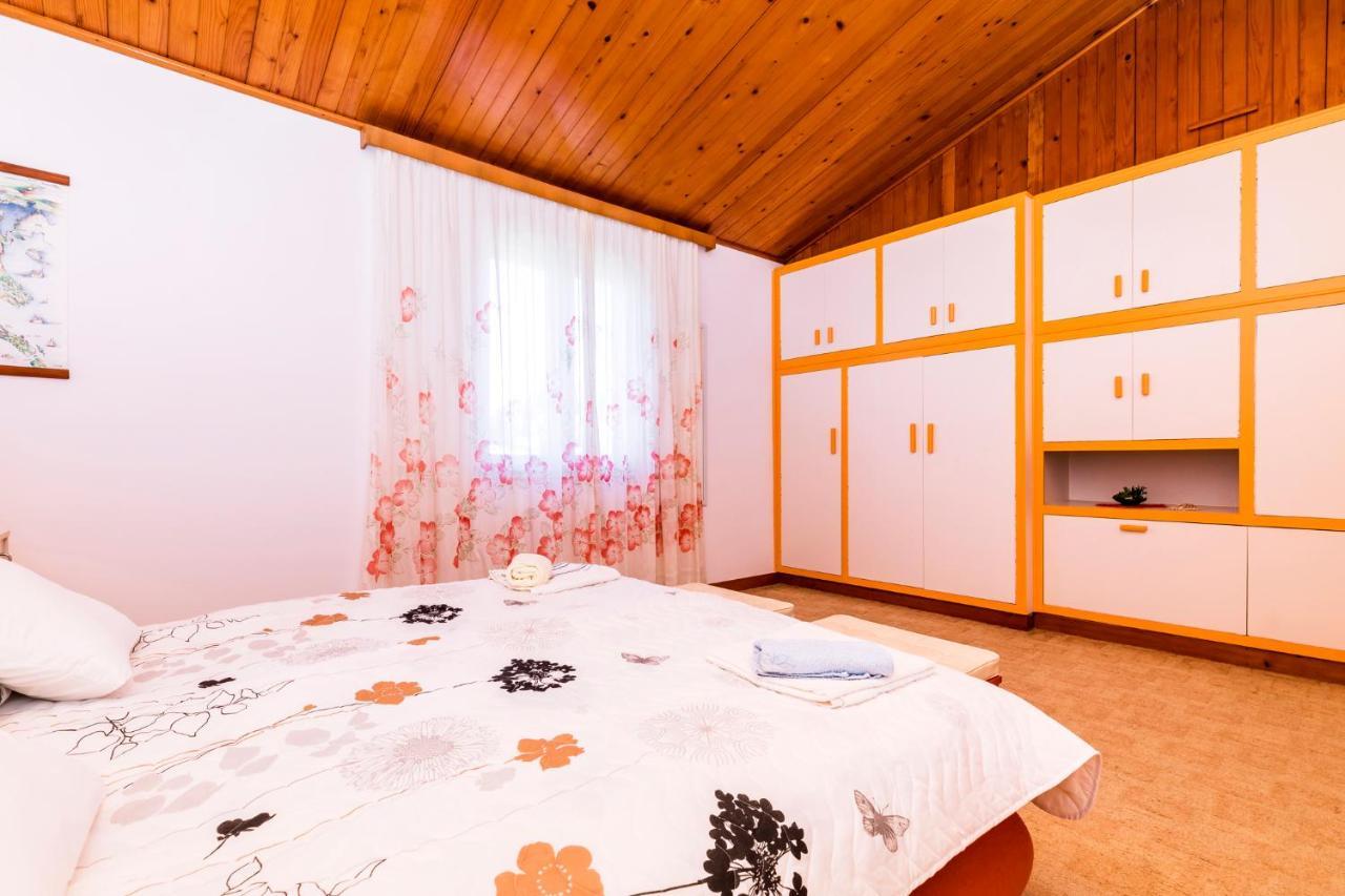 Holiday Home Villa Esperanca Veli Losinj Exterior photo