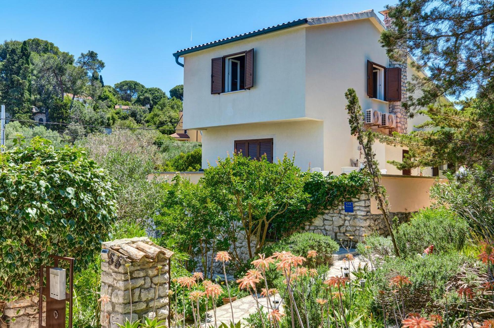 Holiday Home Villa Esperanca Veli Losinj Exterior photo